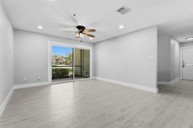 4057 CROCKERS LAKE BOULEVARD 17, Sarasota, FL 34238