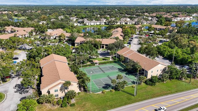 4057 CROCKERS LAKE BOULEVARD 17, Sarasota, FL 34238