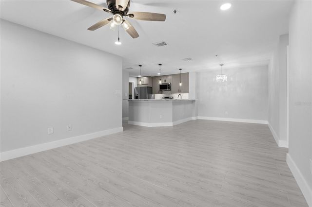 4057 CROCKERS LAKE BOULEVARD 17, Sarasota, FL 34238