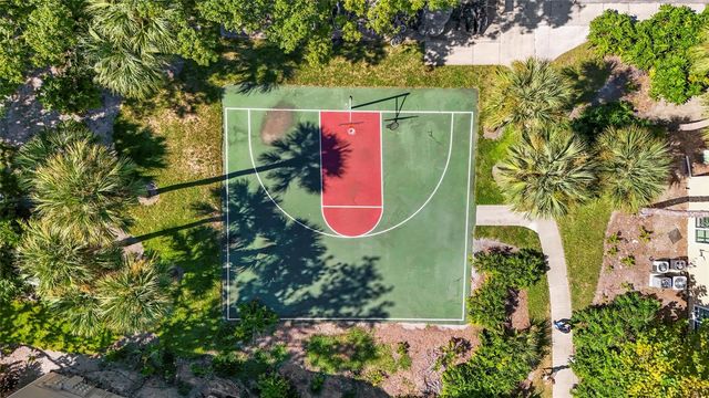 4057 CROCKERS LAKE BOULEVARD 17, Sarasota, FL 34238