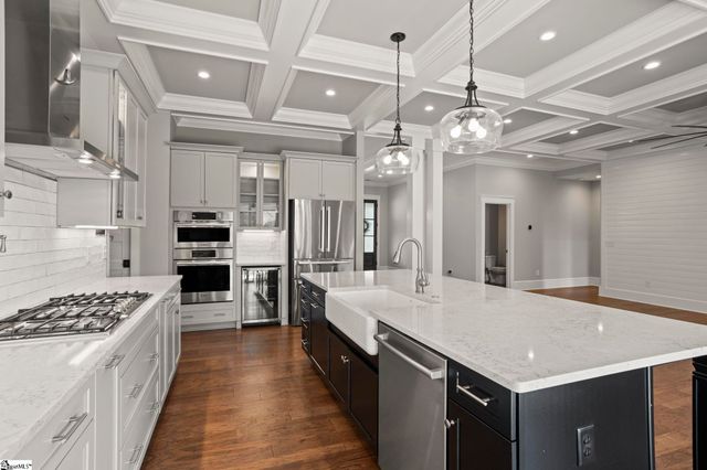 201 Braxton Meadow Drive, Simpsonville, SC 29681