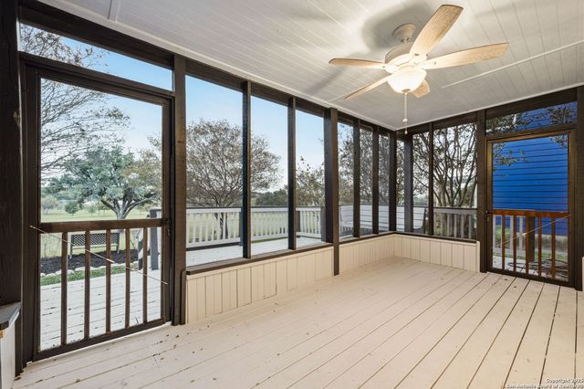 4430 Putting Green, San Antonio, TX 78217