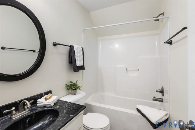 3725 Jefferson Landing Rd, Powhatan, VA 23139