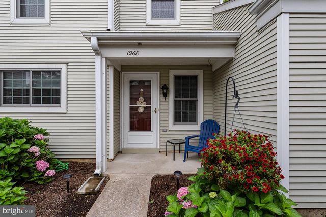 1968 WEXFORD RD, Palmyra, PA 17078