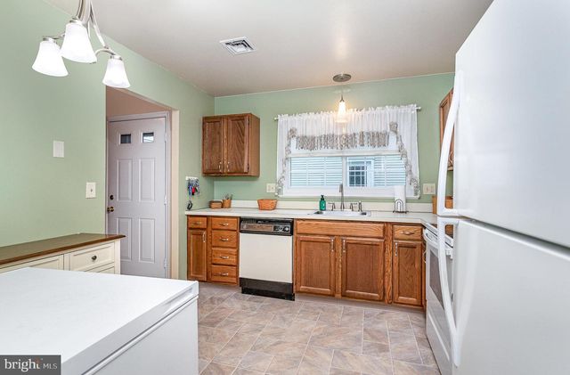 1968 WEXFORD RD, Palmyra, PA 17078