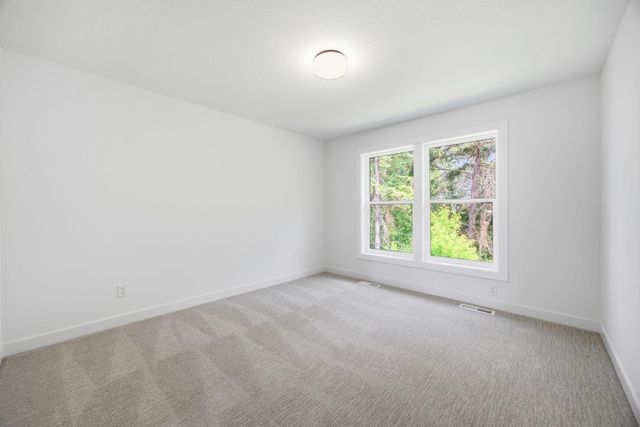 2415 Laurie Court, Roseville, MN 55113