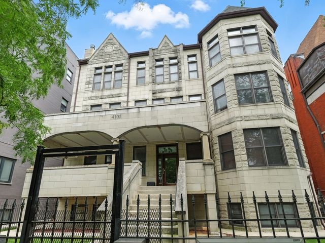 4105 S Drexel Boulevard 1N, Chicago, IL 60653