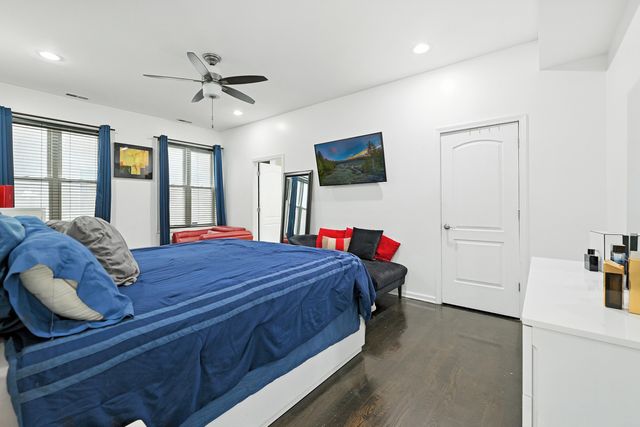 4105 S Drexel Boulevard 1N, Chicago, IL 60653