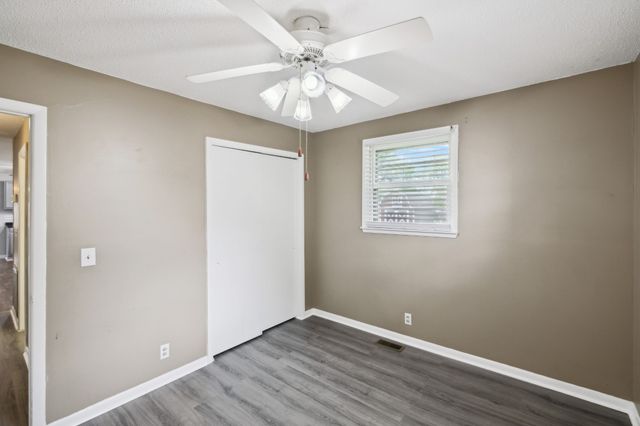 141 Mankin St, La Vergne, TN 37086