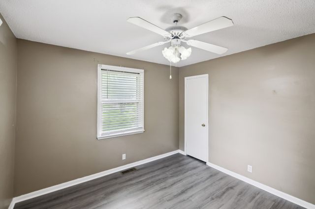 141 Mankin St, La Vergne, TN 37086