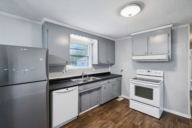 141 Mankin St, La Vergne, TN 37086