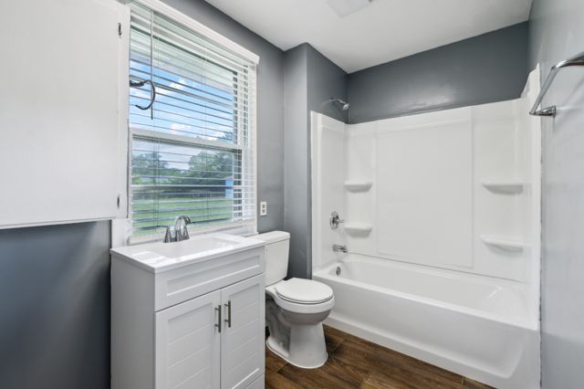 141 Mankin St, La Vergne, TN 37086