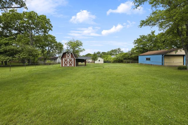 141 Mankin St, La Vergne, TN 37086