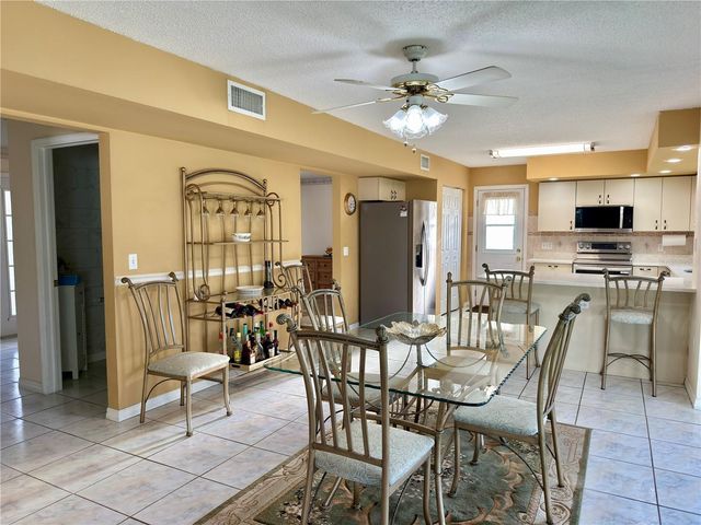 1702 SUNKISSED DRIVE, Tarpon Springs, FL 34689