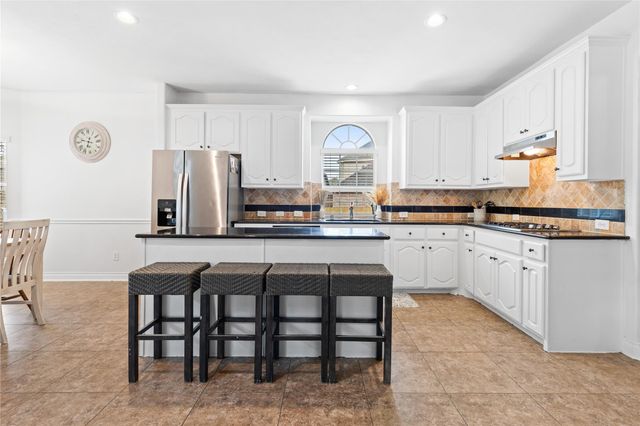 2517 Legacy Meadows Lane, Conroe, TX 77304