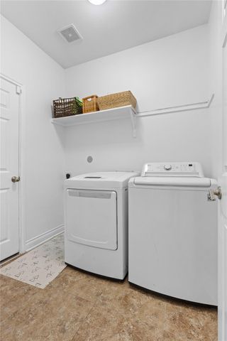 2517 Legacy Meadows Lane, Conroe, TX 77304