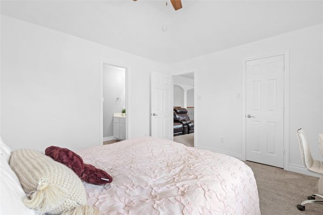 2517 Legacy Meadows Lane, Conroe, TX 77304