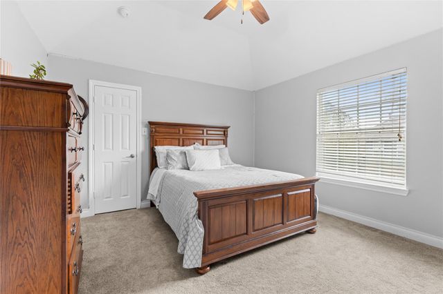 2517 Legacy Meadows Lane, Conroe, TX 77304