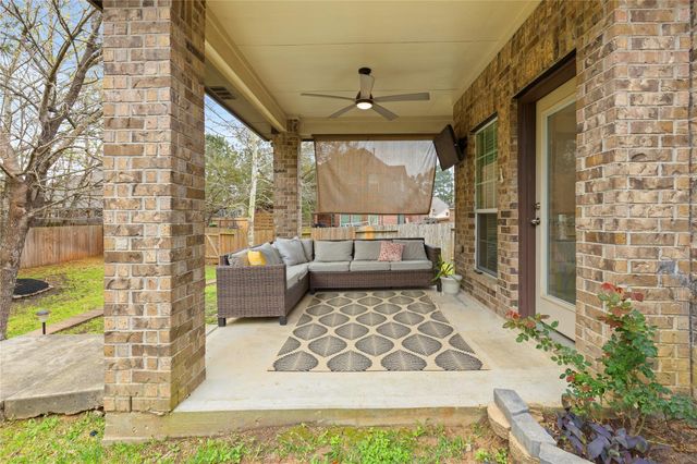 2517 Legacy Meadows Lane, Conroe, TX 77304
