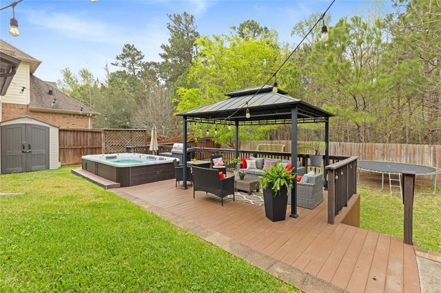 2517 Legacy Meadows Lane, Conroe, TX 77304