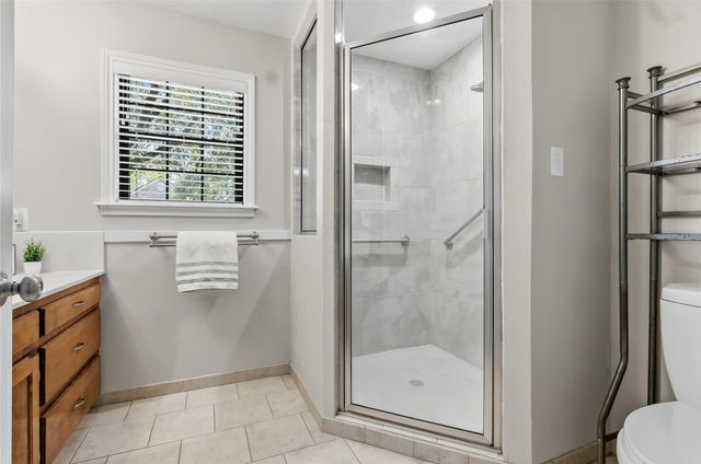 904 Bob White Street, Bryan, TX 77802
