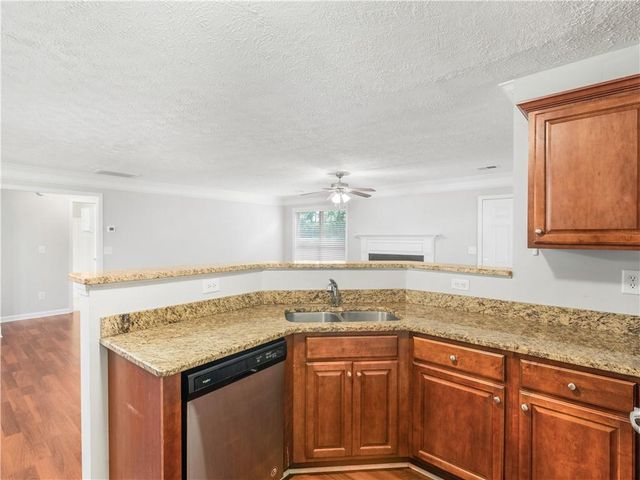 8 Victoria Drive, Fairburn, GA 30213
