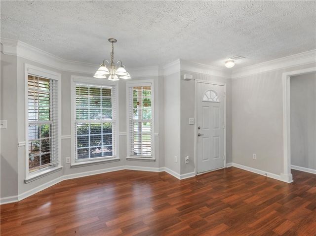 8 Victoria Drive, Fairburn, GA 30213