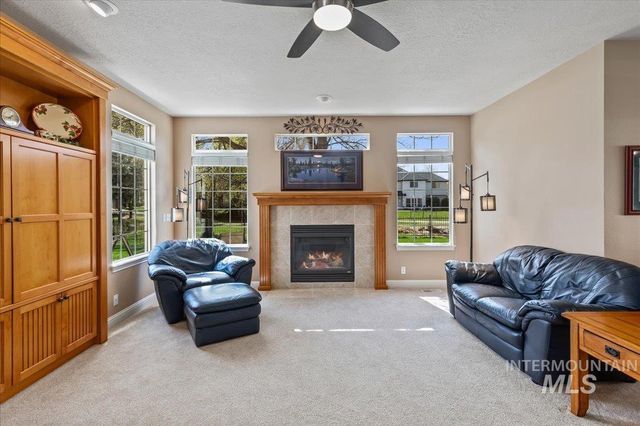 1509 N Dragonfly Place, Eagle, ID 83616