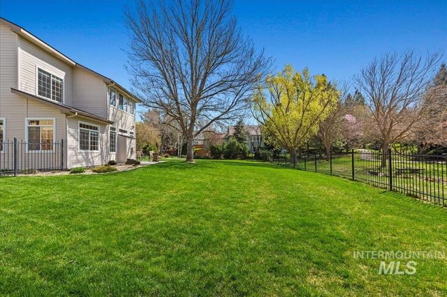 1509 N Dragonfly Place, Eagle, ID 83616
