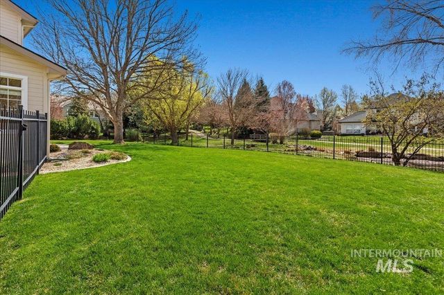 1509 N Dragonfly Place, Eagle, ID 83616