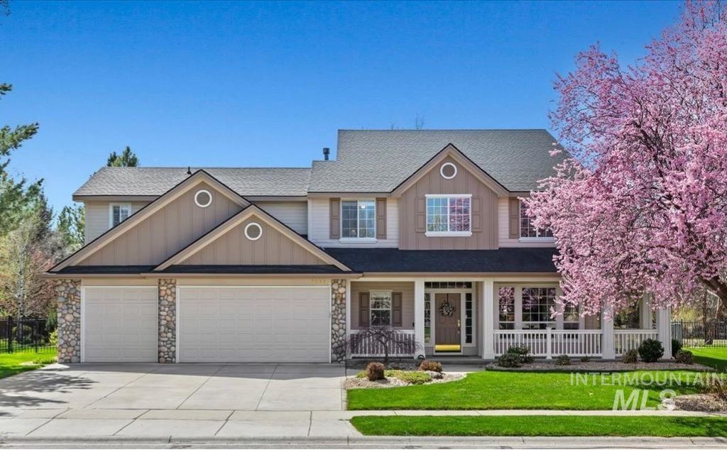1509 N Dragonfly Place, Eagle, ID 83616
