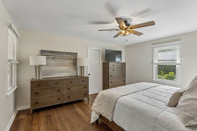 629 Blue Ridge Dr, Columbia, TN 38401