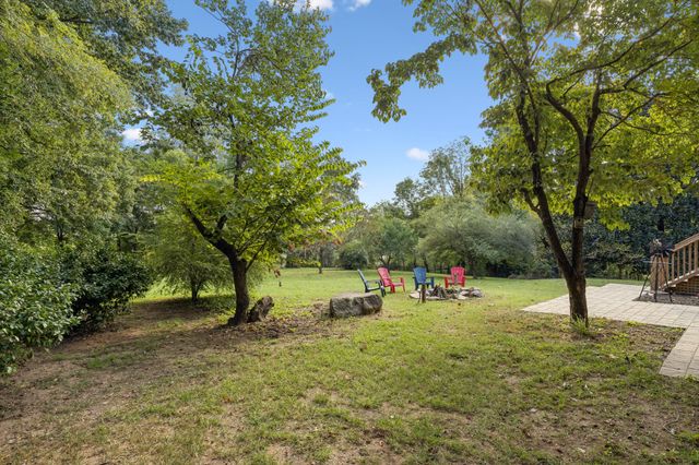 629 Blue Ridge Dr, Columbia, TN 38401
