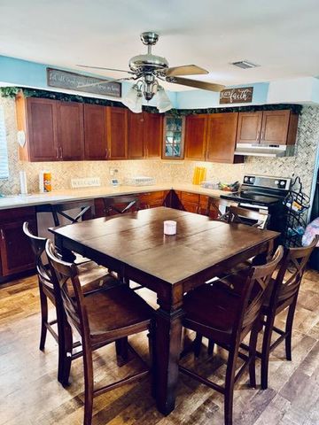 388 Knob Hill Circle, Dothan, AL 36301