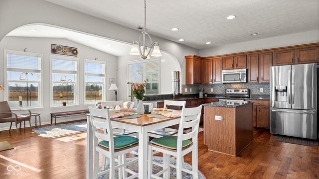 5397 W Stonewood Drive, Bloomington, IN 47403