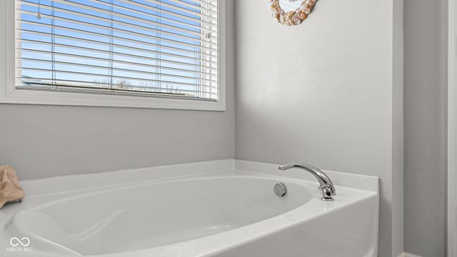 5397 W Stonewood Drive, Bloomington, IN 47403