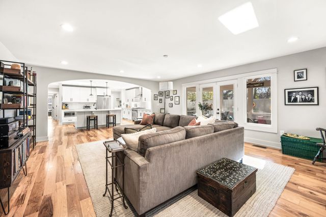 2314 Cisco St, Nashville, TN 37204