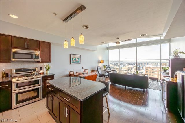1237 Washington Avenue 1211, Cleveland, OH 44113
