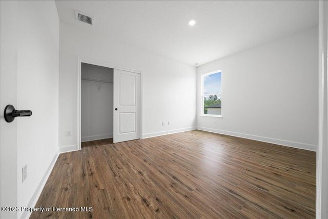 15175 Snowy Owl Avenue, Brooksville, FL 34614