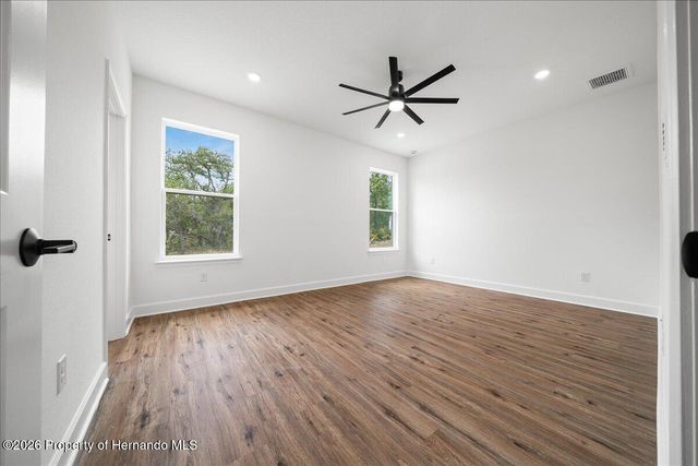 15175 Snowy Owl Avenue, Brooksville, FL 34614
