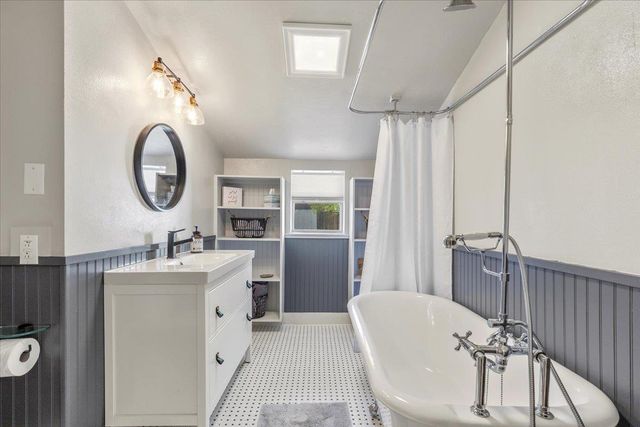 709 Hill ST, Bastrop, TX 78602