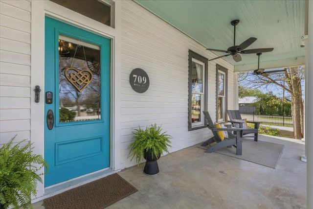 709 Hill ST, Bastrop, TX 78602