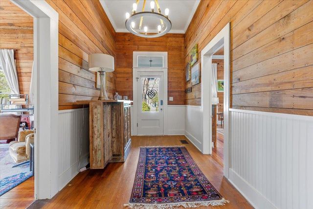 709 Hill ST, Bastrop, TX 78602