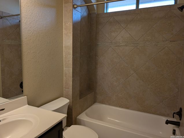 1322 Oriole CT, San Antonio, TX 78245