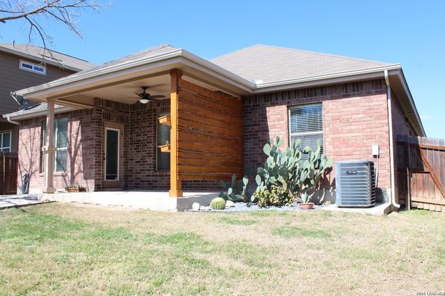 1322 Oriole CT, San Antonio, TX 78245