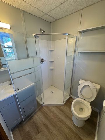 98 Elijah St, Springfield, MA 01109