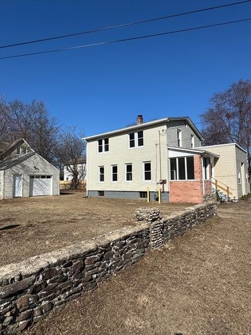 98 Elijah St, Springfield, MA 01109