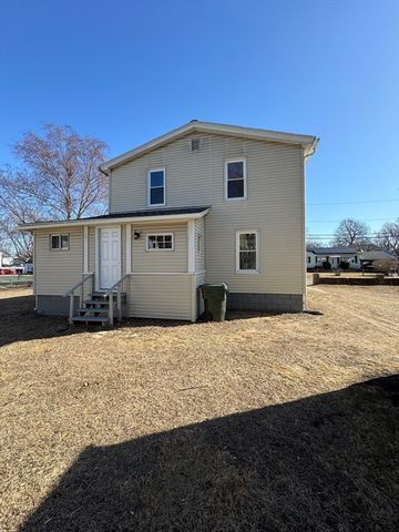 98 Elijah St, Springfield, MA 01109