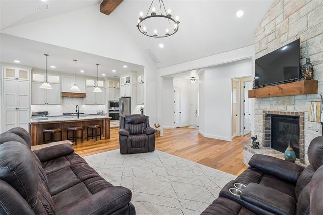 1105 Dorsi Way, Newcastle, OK 73065