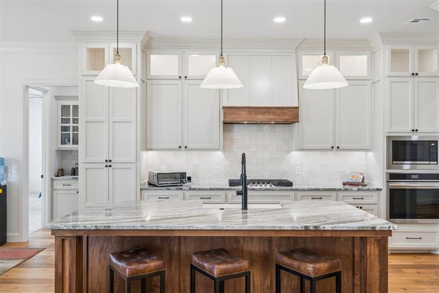 1105 Dorsi Way, Newcastle, OK 73065